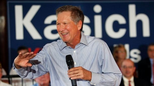 Republican presidential candidate, Ohio Gov. John Kasich speaks to a packed crowd during a campaign stop at the VFW Wednesday, Aug. 12, 2015, in Derry, N.H. (AP Photo/Jim Cole)