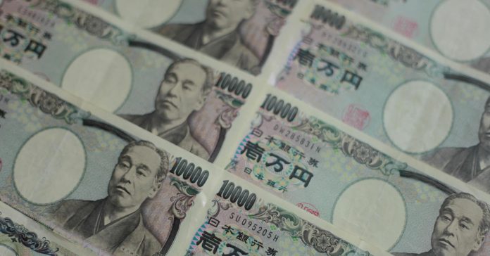 101683569-Yen_5.1910x1000.JPG