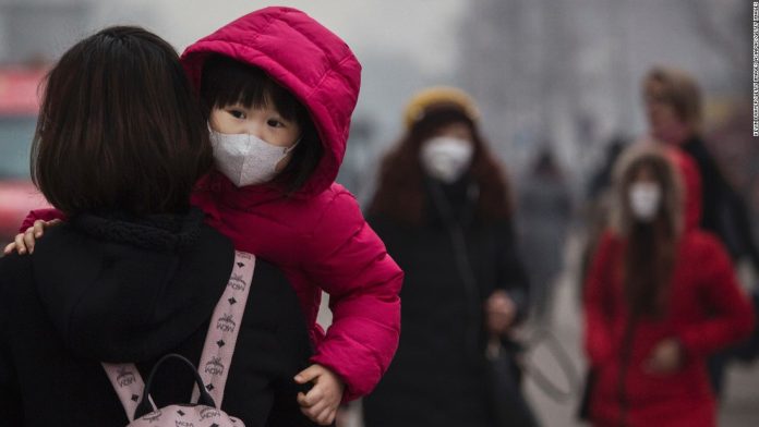 151218095455-beijing-smog-girl-mask-super-tease.jpg