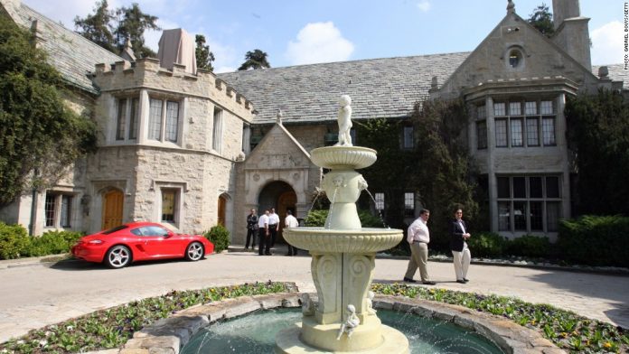 150529161617-playboy-mansion-1024x576.jpg