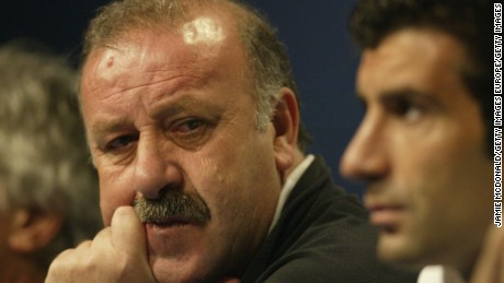 170224144506-vnicente-del-bosque-hampden-2002-large-169.jpg