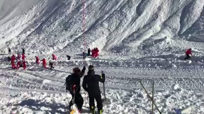 france-avalanche.jpg