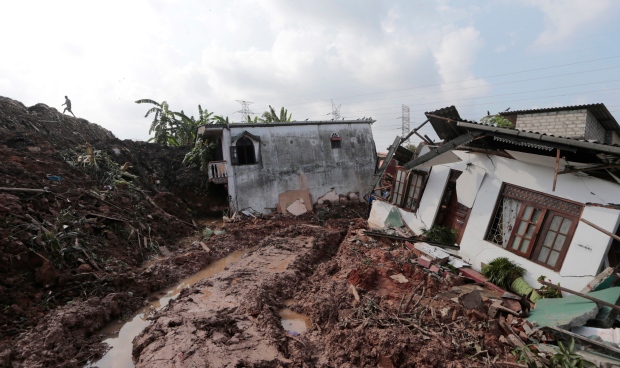 Sri Lanka Garbage Dump Collapse