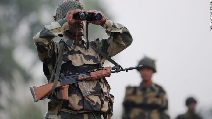 170411103001-india-border-force-pakistan-super-tease.jpg