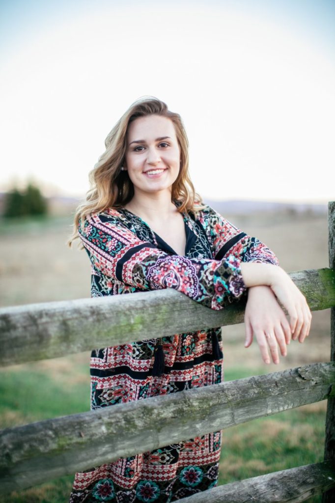 Maddi-senior-photo2-682x1024.jpg