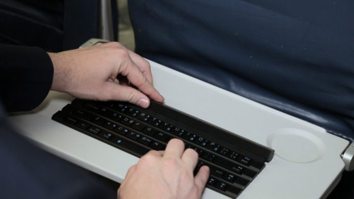 170516102325-rollable-keyboard-1024x576.jpg