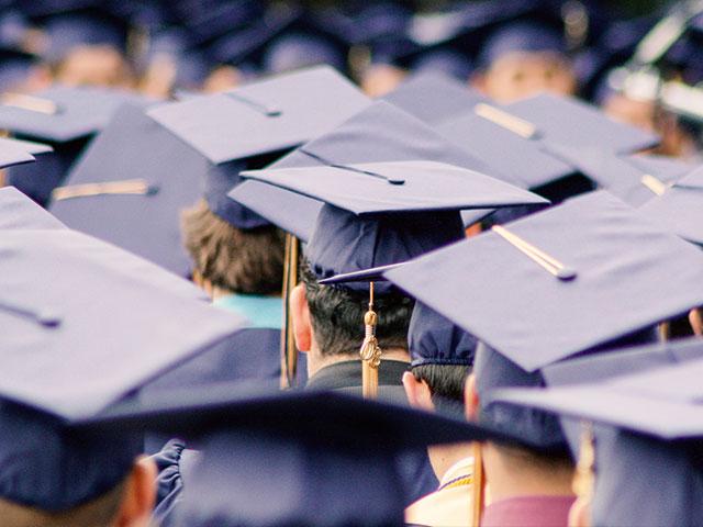 graduationcapsas_si.jpg