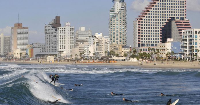 104540002-GettyImages-94840867.1910x1000.jpg