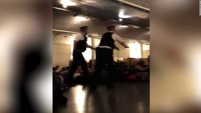 170603204127-london-bridge-restaurant-police-shelter-robertson-sot-nr-00002616-super-tease.jpg