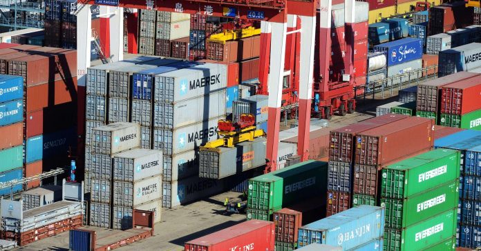 101325242-China_containers.1910x1000.jpg