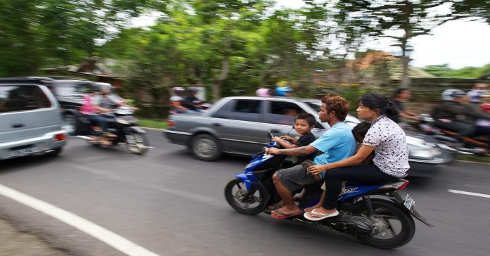 104575735-GettyImages-471294939.1910x1000.jpg