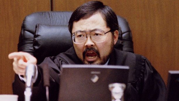 Judge Lance Ito points and yells at defense attorney Barry-Scheck to sit down September 29 during the prosecution's closing argument rebuttal in the OJ Simpson double murder trial in Los Angeles. -Scheck- rose to object to prosecutor Marcia-Clark's argument, which prompted the judge to send the jury out and to warn the attorneys - RTXFPH8