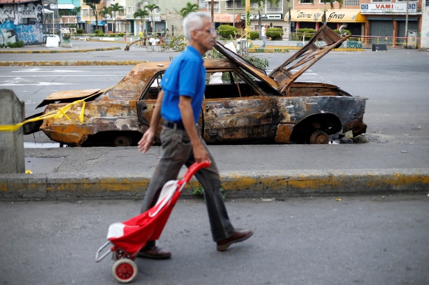 VENEZUELA-POLITICS/