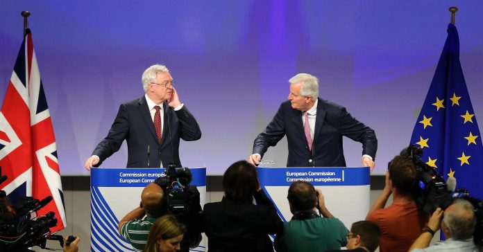 104629056-Brexit_talks_Davis_.1910x1000.jpg