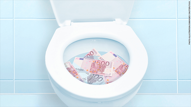 euros in toilet