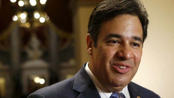 FILE PHOTO: U.S. Representative Raul Labrador (R-ID) talks to the media after a House Freedom Caucus meeting on Capitol Hill in Washington, October 21, 2015. REUTERS/Yuri Gripas/Files - RC14F0A7AAF0