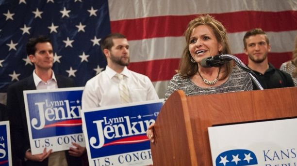 Republican Congresswoman Lynn Jenkins speaks to supporters after winning re-election in the U.S. midterm race in Kansas, in Topeka, November 4, 2014. REUTERS/Mark Kauzlarich (UNITED STATES - Tags: POLITICS ELECTIONS) - GM1EAB513AF01