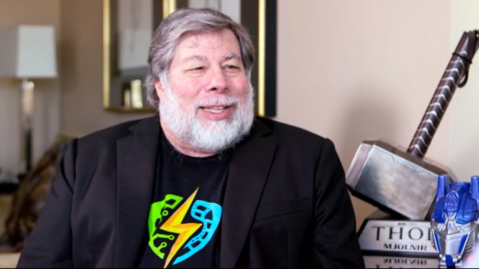 woz-thumb.jpgw738