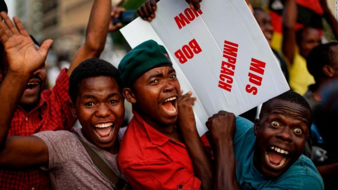 171121170958-10-mugabe-resignation-reaction-1121-super-tease.jpg