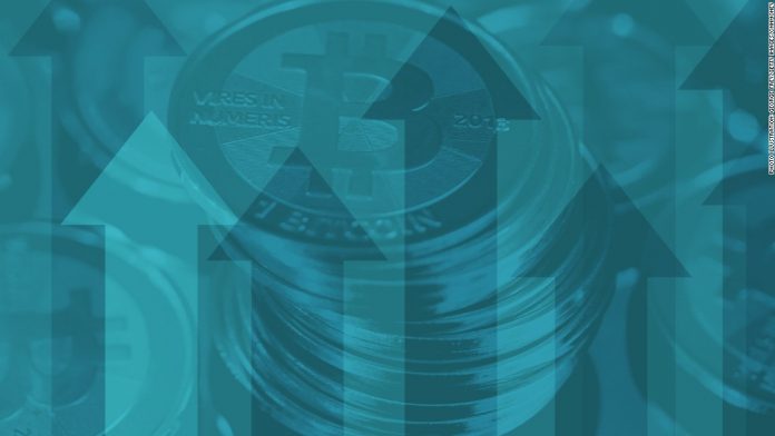 170814081702-bitcoin-prices-surge-1024x576.jpg