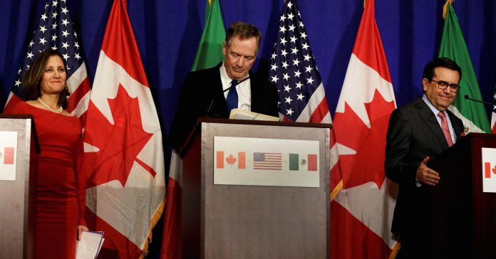 104781004-RTS1GWD6-nafta.1910x1000.jpg