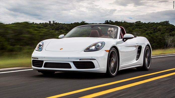 170213121149-2017-porsche-boxster-718-780x439.jpg