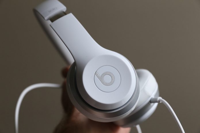 beats-solo-2-5.jpgw738