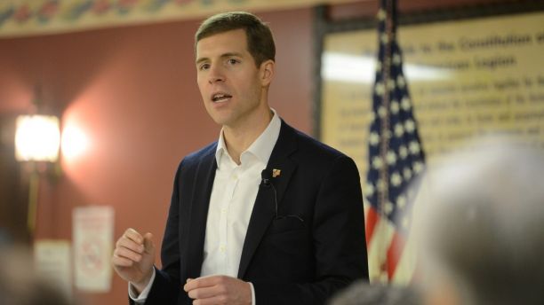 FILE PHOTO: Conor Lamb delivers a speech at his campaign rally in Houston, Pennsylvania, U.S. January 13, 2018. REUTERS/Alan Freed/File Photo - RC18297AEFD0